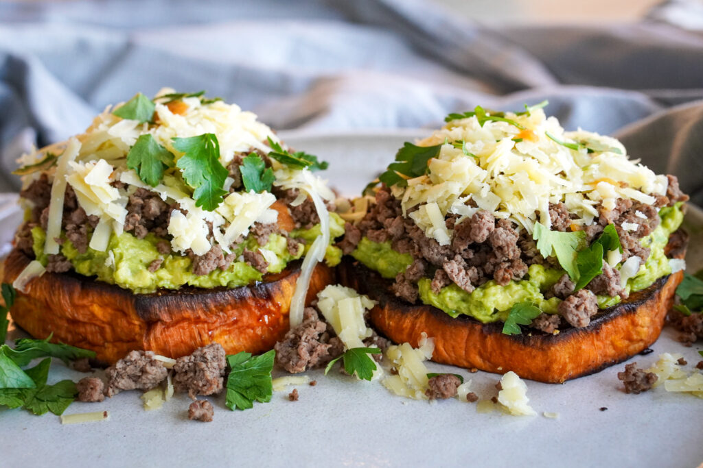 сладък картоф с телешка кайма